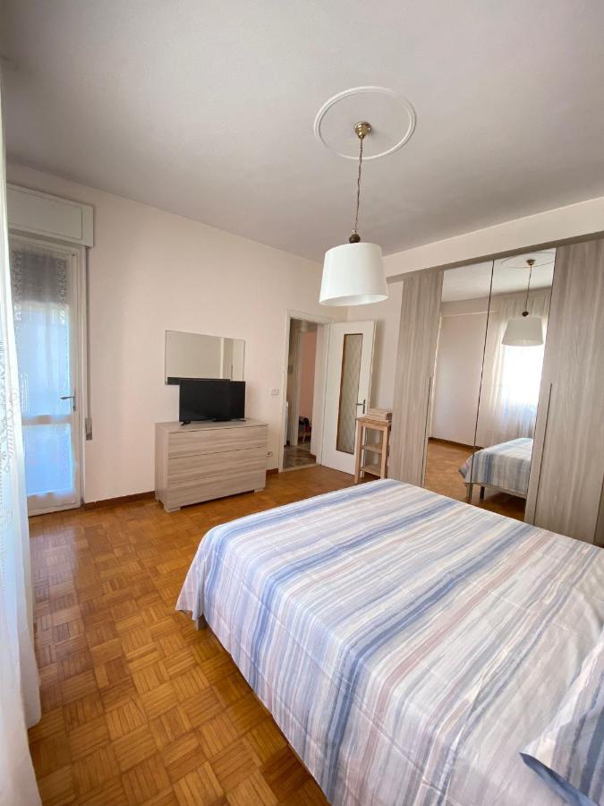Vesna Apartment Desenzano del Garda Exterior foto